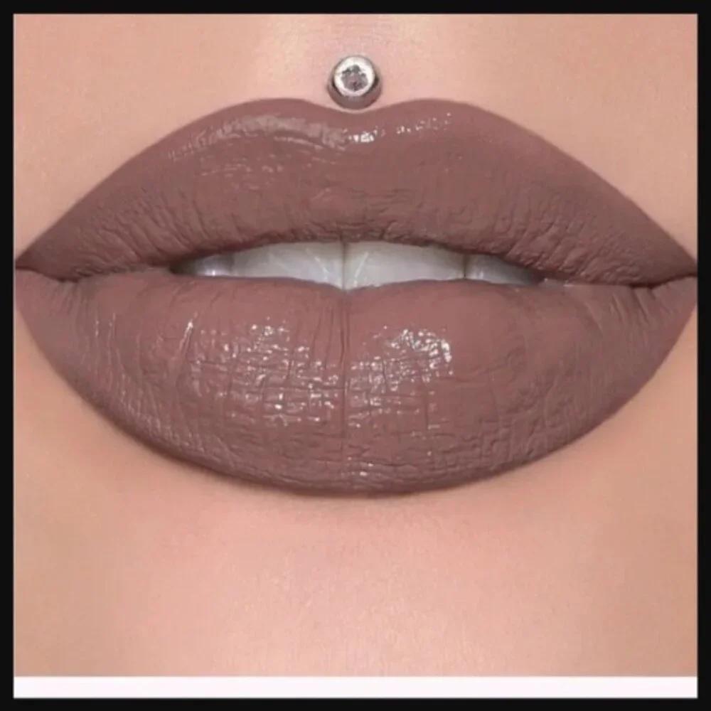 New Jeffree Star Tea Bag supreme LIP gloss NIB